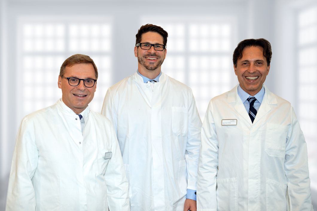 Chefarzt Prof. Dr. med. Markus Gatzen, Chefarzt Dr. med. Thorsten Winters und  Chefarzt PD Dr. med. Tudor C. Pörner bilden das Zentrum für Innere Medizin im Marienhospital Aachen (v.l.n.r.).